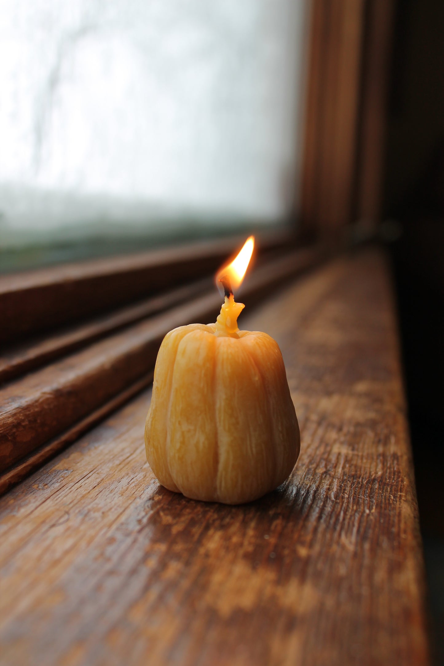 Mini pumpkin candle